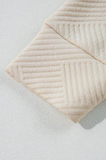 Load image into Gallery viewer, Black Solid Color Textured Long Sleeve Shift Dress - Fashion Queen