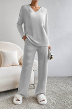 Load image into Gallery viewer, Black Ribbed Knit V Neck Slouchy Two-piece Outfit - Fashion Queen
