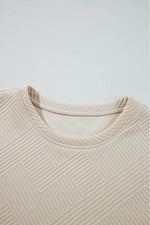 Load image into Gallery viewer, Black Solid Color Textured Long Sleeve Shift Dress - Fashion Queen
