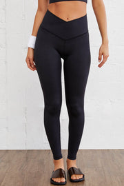 Black Arched Waist Seamless Active Leggings - Fashion Queen -  1
