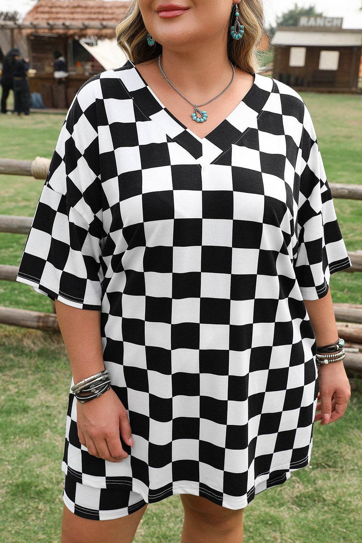 Black Checkered Pattern Tee and Shorts Plus Size Two Piece Set - Fashion Queen -  13