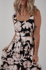 Load image into Gallery viewer, Black Floral Cutout Square Neck Knot Back Sleeveless Maxi Dress - Fashion Queen -  3
