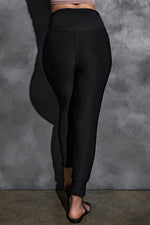 Load image into Gallery viewer, Black High Waist Pleated Pocket Leggings - Fashion Queen -  10
