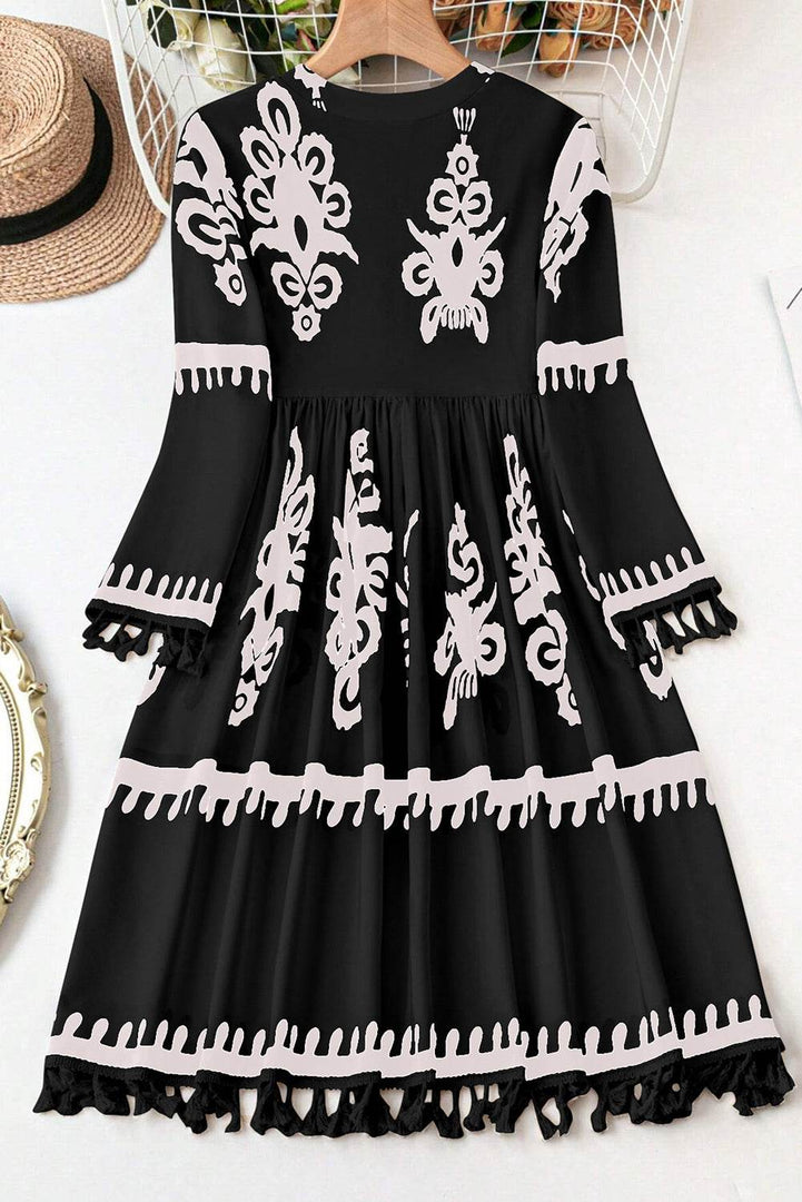 Black Plus Size Western Floral Print Fringed V Neck Dress - Fashion Queen -  3