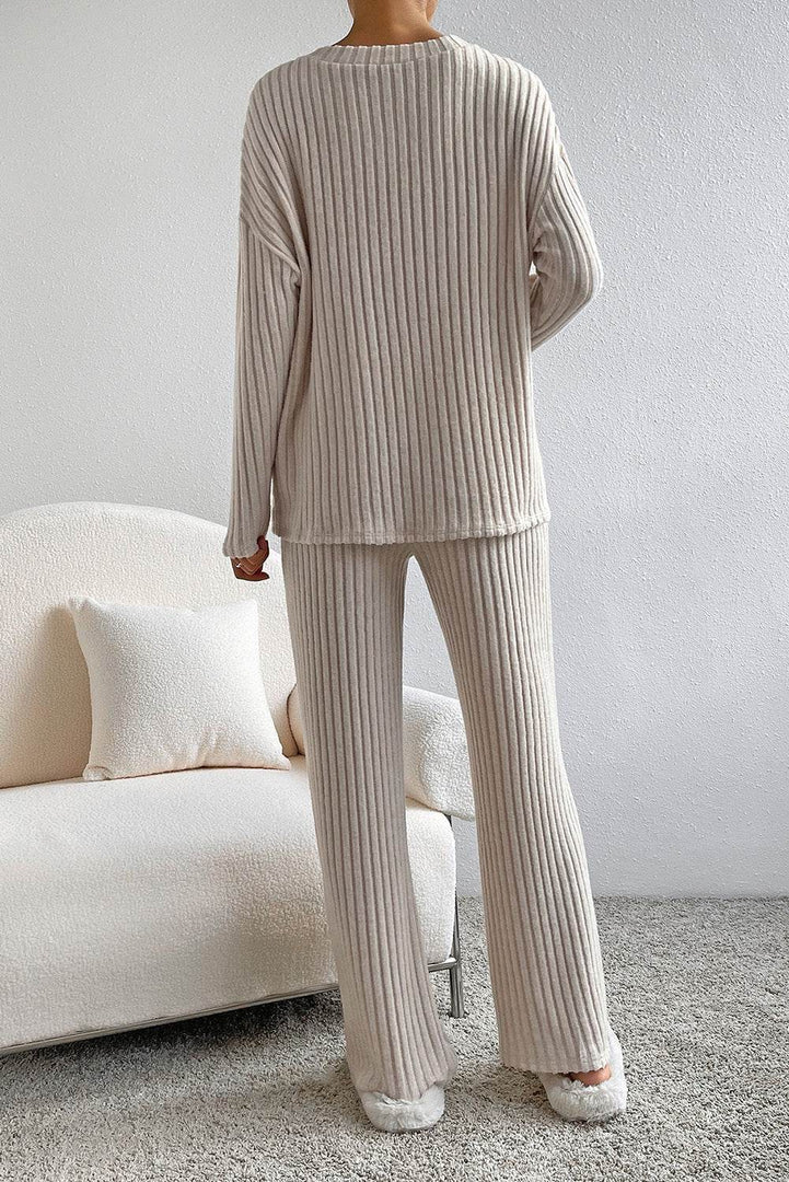 Black Ribbed Knit V Neck Slouchy Two-piece Outfit - Fashion Queen -  11