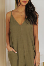 Load image into Gallery viewer, Black Textured Sleeveless V-Neck Pocketed Casual Jumpsuit - Fashion Queen -  28
