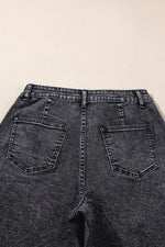 Load image into Gallery viewer, Blue Chic Patch Pocket Straight Leg Loose Jeans
